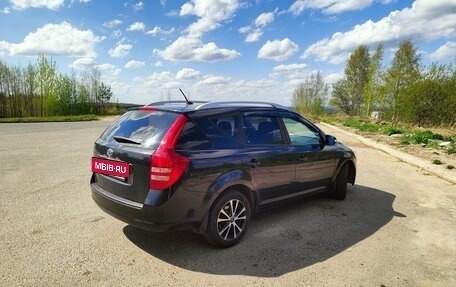 KIA cee'd I рестайлинг, 2010 год, 700 000 рублей, 3 фотография