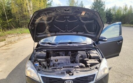 KIA cee'd I рестайлинг, 2010 год, 700 000 рублей, 15 фотография