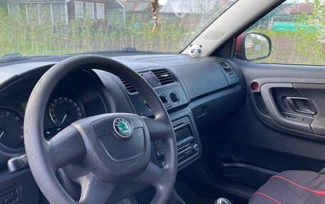 Skoda Fabia II, 2011 год, 510 000 рублей, 7 фотография