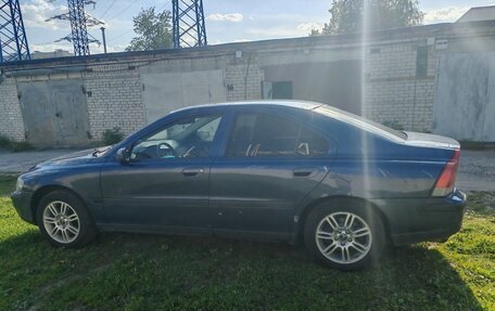 Volvo S60 III, 2004 год, 550 000 рублей, 4 фотография