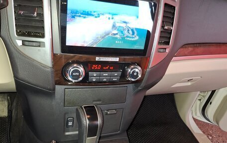 Mitsubishi Pajero IV, 2020 год, 4 500 000 рублей, 12 фотография