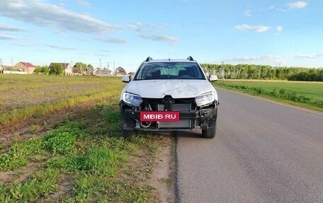 Renault Sandero II рестайлинг, 2021 год, 770 000 рублей, 2 фотография