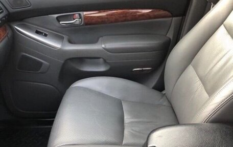 Toyota Land Cruiser Prado 120 рестайлинг, 2006 год, 1 960 000 рублей, 2 фотография