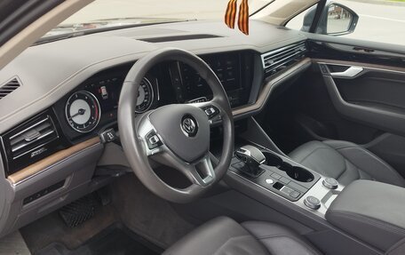 Volkswagen Touareg III, 2019 год, 5 400 000 рублей, 16 фотография