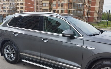 Volkswagen Touareg III, 2019 год, 5 400 000 рублей, 7 фотография