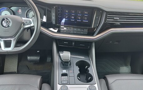 Volkswagen Touareg III, 2019 год, 5 400 000 рублей, 13 фотография
