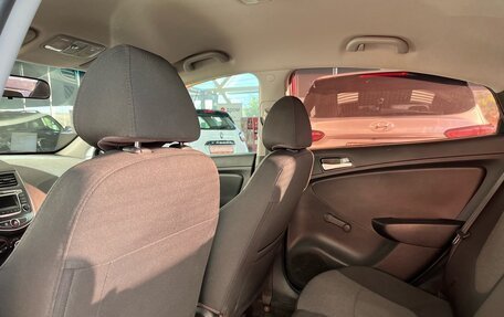 Hyundai Solaris II рестайлинг, 2013 год, 760 000 рублей, 17 фотография