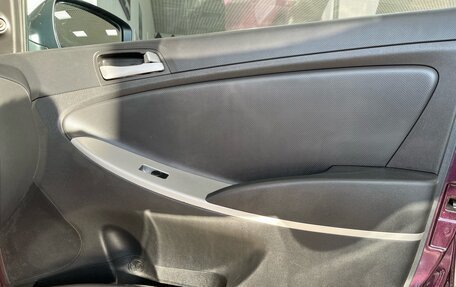 Hyundai Solaris II рестайлинг, 2013 год, 760 000 рублей, 22 фотография