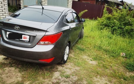 Hyundai Solaris II рестайлинг, 2014 год, 1 300 000 рублей, 3 фотография