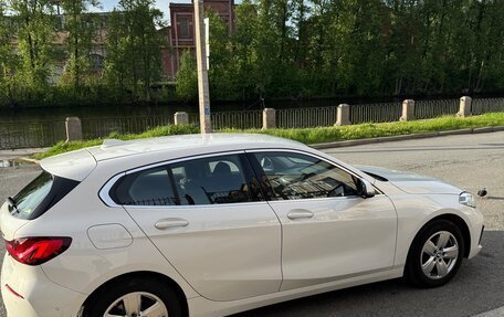 BMW 1 серия, 2019 год, 2 100 000 рублей, 14 фотография
