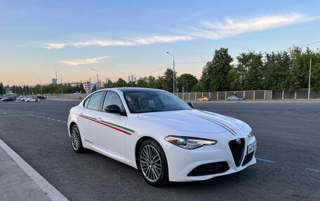 Alfa Romeo Giulia II, 2017 год, 2 550 000 рублей, 8 фотография