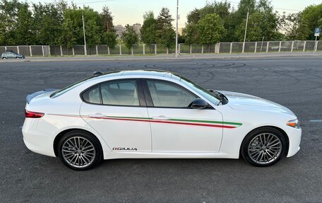 Alfa Romeo Giulia II, 2017 год, 2 550 000 рублей, 7 фотография