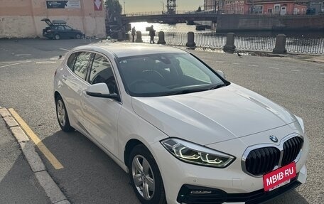 BMW 1 серия, 2019 год, 2 100 000 рублей, 9 фотография