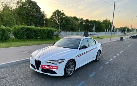 Alfa Romeo Giulia II, 2017 год, 2 550 000 рублей, 2 фотография