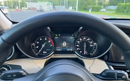 Alfa Romeo Giulia II, 2017 год, 2 550 000 рублей, 12 фотография