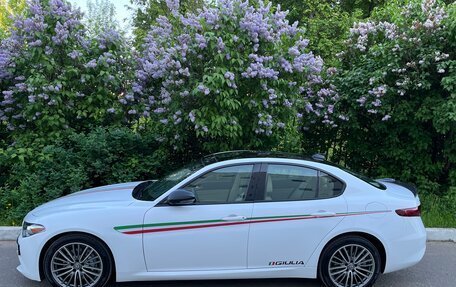 Alfa Romeo Giulia II, 2017 год, 2 550 000 рублей, 20 фотография