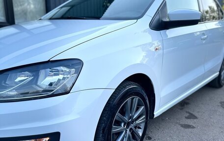Volkswagen Polo VI (EU Market), 2018 год, 1 000 030 рублей, 4 фотография