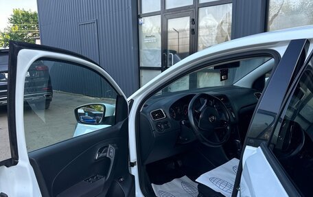 Volkswagen Polo VI (EU Market), 2018 год, 1 000 030 рублей, 10 фотография