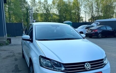 Volkswagen Polo VI (EU Market), 2018 год, 1 000 030 рублей, 2 фотография