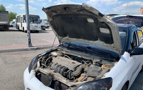 Toyota Matrix, 2005 год, 495 000 рублей, 26 фотография