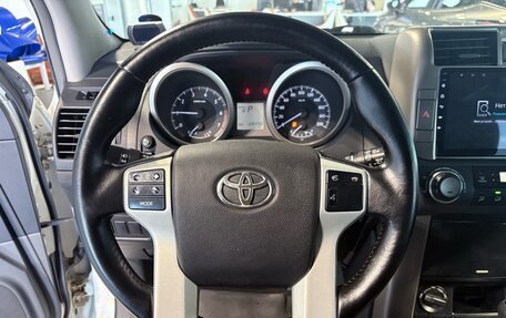 Toyota Land Cruiser Prado 150 рестайлинг 2, 2012 год, 2 750 000 рублей, 15 фотография