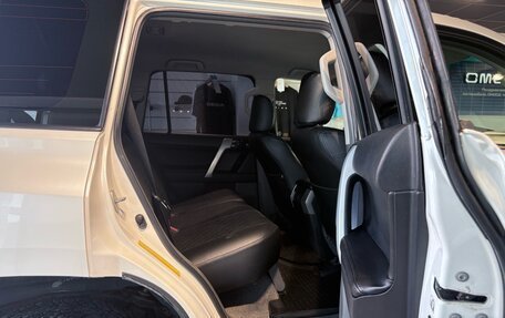 Toyota Land Cruiser Prado 150 рестайлинг 2, 2012 год, 2 750 000 рублей, 27 фотография