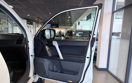 Toyota Land Cruiser Prado 150 рестайлинг 2, 2012 год, 2 750 000 рублей, 22 фотография
