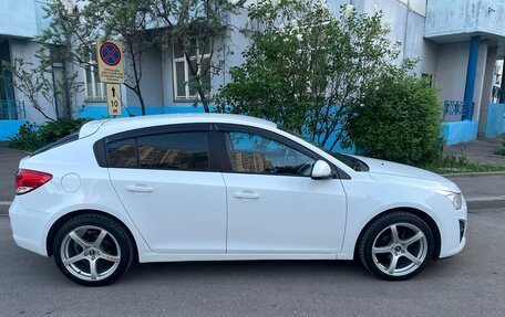 Chevrolet Cruze II, 2014 год, 900 000 рублей, 4 фотография