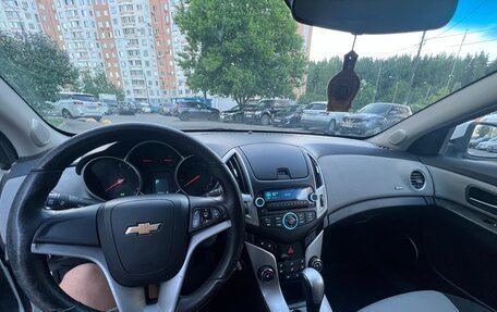 Chevrolet Cruze II, 2014 год, 900 000 рублей, 12 фотография