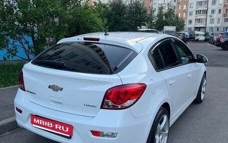 Chevrolet Cruze II, 2014 год, 900 000 рублей, 2 фотография