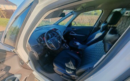 Opel Zafira C рестайлинг, 2013 год, 1 260 000 рублей, 5 фотография