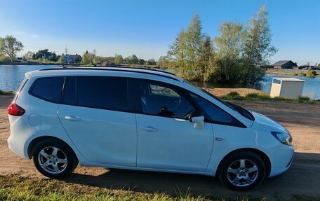 Opel Zafira C рестайлинг, 2013 год, 1 260 000 рублей, 3 фотография
