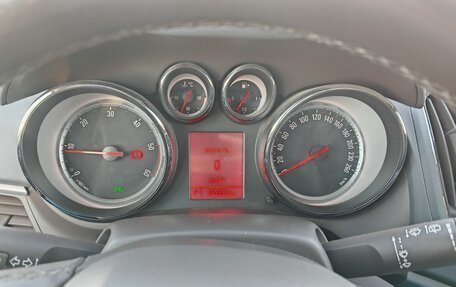 Opel Zafira C рестайлинг, 2013 год, 1 260 000 рублей, 9 фотография
