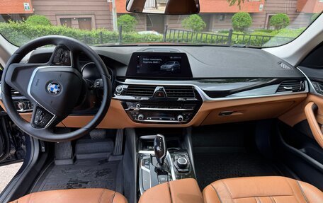 BMW 5 серия, 2020 год, 2 550 000 рублей, 3 фотография
