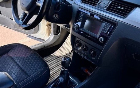 Skoda Rapid I, 2016 год, 950 000 рублей, 7 фотография