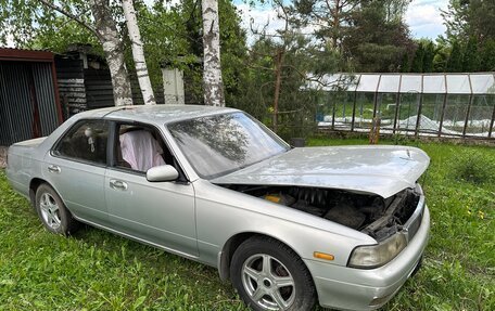 Nissan Laurel VIII, 1994 год, 700 000 рублей, 3 фотография