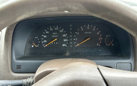 Nissan Laurel VIII, 1994 год, 700 000 рублей, 8 фотография