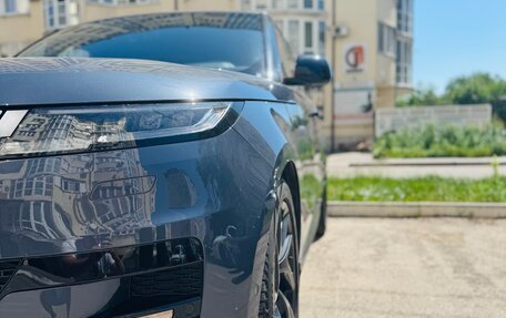Land Rover Range Rover Sport, 2022 год, 14 000 000 рублей, 3 фотография