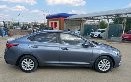 Hyundai Solaris II рестайлинг, 2019 год, 1 550 000 рублей, 3 фотография