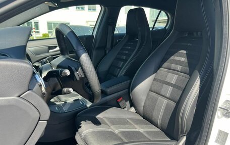 Mercedes-Benz GLA, 2019 год, 2 900 000 рублей, 16 фотография