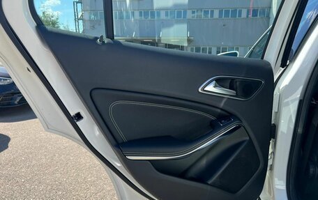 Mercedes-Benz GLA, 2019 год, 2 900 000 рублей, 17 фотография