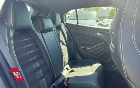 Mercedes-Benz GLA, 2019 год, 2 900 000 рублей, 23 фотография