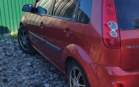 Ford Fiesta, 2007 год, 450 000 рублей, 2 фотография