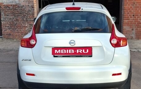 Nissan Juke II, 2011 год, 1 000 000 рублей, 6 фотография