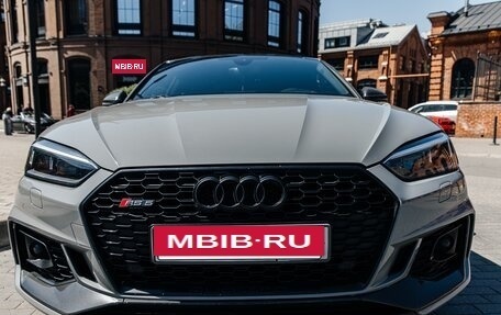 Audi RS 5, 2017 год, 6 000 000 рублей, 7 фотография