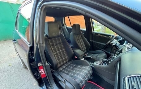 Volkswagen Golf GTI VII, 2010 год, 1 500 000 рублей, 13 фотография