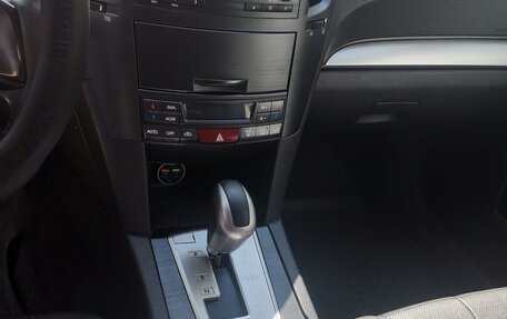 Subaru Outback IV рестайлинг, 2012 год, 1 150 000 рублей, 23 фотография