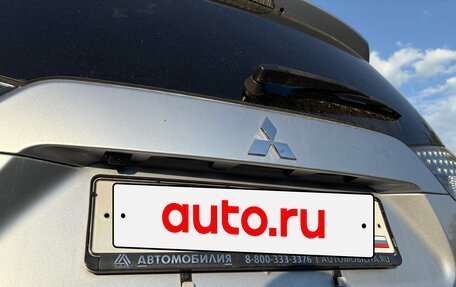 Mitsubishi Outlander III рестайлинг 3, 2008 год, 1 250 000 рублей, 12 фотография