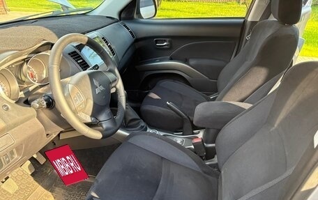 Mitsubishi Outlander III рестайлинг 3, 2008 год, 1 250 000 рублей, 22 фотография