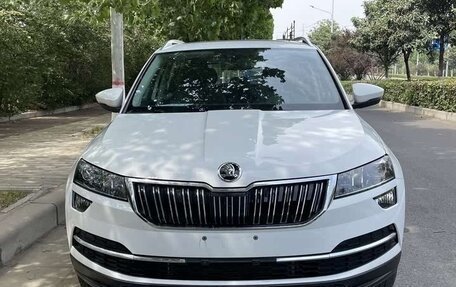 Skoda Karoq I, 2020 год, 1 540 000 рублей, 6 фотография